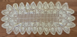 Vintage Ecru Hand Crocheted PIneapple Table Runner/Dresser Scarf 48&quot;x22&quot; - £15.73 GBP