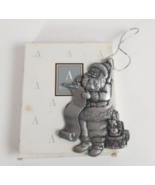 Vintage 1996 Avon Fine Collectibles Santa Pewter 3.25&quot; Christmas Ornament - $142.16 MXN