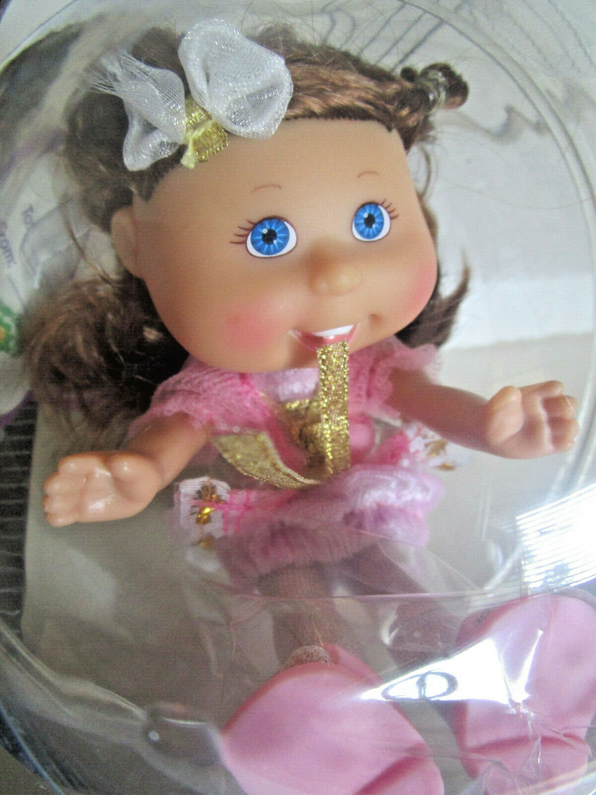 Primary image for Cabbage Patch Lil Sprouts DOLL in ORNAMENT Ellen Keira, Brown Hair