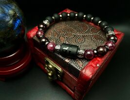 Capricorn Zodiac Gemstone Bracelet: Red Garnet &amp; Matte Black Pearl - $26.94