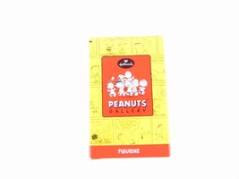Vintage Hallmark Peanuts Figurine Five Decades Of Snoopy QPC4001 - £23.46 GBP