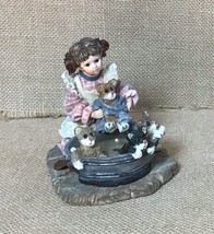 Yesterdays Child Dollstone Collection Wash Day Figurine Kitty Cats Getting Bath - £22.29 GBP