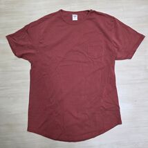 WYR Mens Large Burgundy Red Pocket T-Shirt Short Sleeve Curved Hem Size ... - $19.79