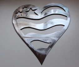 Stars &amp; Stripes Heart - Metal Wall Art - Silver 7&quot; - £11.37 GBP