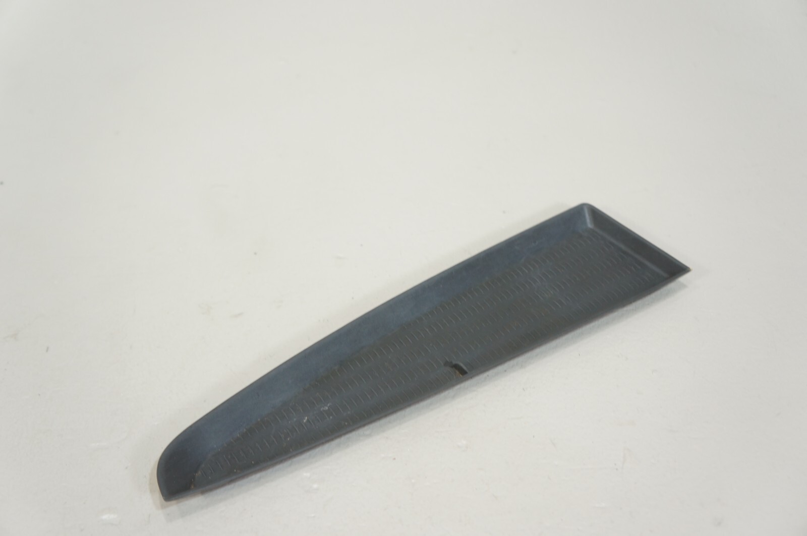 07-13 bmw x5 x6 e70 front left driver door panel storage insert liner mat oem Item image 5