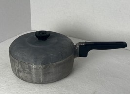 Vintage Wagner Ware Sidney O Pan Magnalite 2QT Double Spout Pan 4682-P with Lid - £18.04 GBP