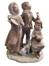 Large Lladro Christmas Carols 1239 Glossy Porcelain Figurine - $229.99