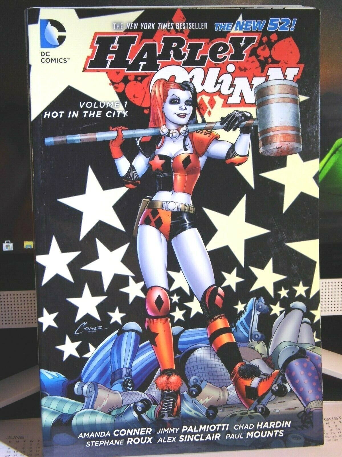 Harley Quinn Hot in the City by Amanda Conner &amp; Jimmy Palmiotti (2015, T... - $7.65