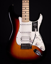 Fender Player Stratocaster HSS, Maple FB, 3-Color Sunburst - £655.82 GBP