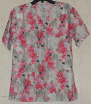 New Womens Pretty Floral Zen Cherry Bomb Print Scrubs Top Size Xs - £18.64 GBP