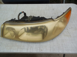 1998 1999 2000 2001 2002 LINCOLN TOWNCAR LEFT HEADLIGHT OEM USED No Bulb - $134.63