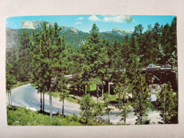Vintage Postcard - Pigtail Bridge Iron Mountain Road South Dakota- Rushmore News - £11.71 GBP