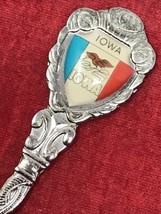 Travel Souvenir State 4.5&quot; Collector Spoon - Iowa Crest Faux Twisted Neck  - £6.16 GBP