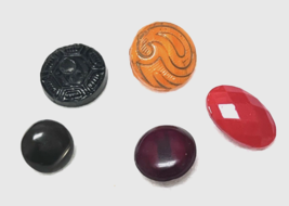 5 Antique Diminutive Dress Buttons Colored Glass Round and Oval 1/4 - 3/... - $267.66 MXN