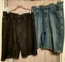2 Pair Foot Locker Denim Jeans Shorts Black Blue Size 36, Inseam 11.5&quot; - £19.55 GBP