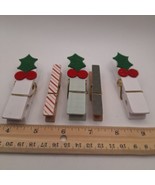 Christmas Clothes Pins - $67.33 MXN