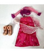 BRATZ Genie Magic Jade Doll&#39;s Outfit clothes Skirt pink Top hip scarf shoes - $968.95 MXN