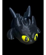 Black Dragon Keychain Yellow Eyes - $128.72 MXN