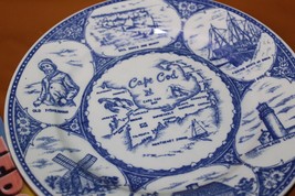 Vintage Ceramic Blue And White Cape Cod Landmark Plate 8&quot; - £15.81 GBP