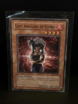 Lady Assailant of Flames - LON-035 - Common - 1st Edition Labyrinth of N... - $0.98