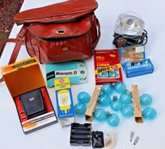 Vintage Lot Kodak Camera Accessories Bag Generator Flasholder Sun Gun Bulbs - £17.31 GBP