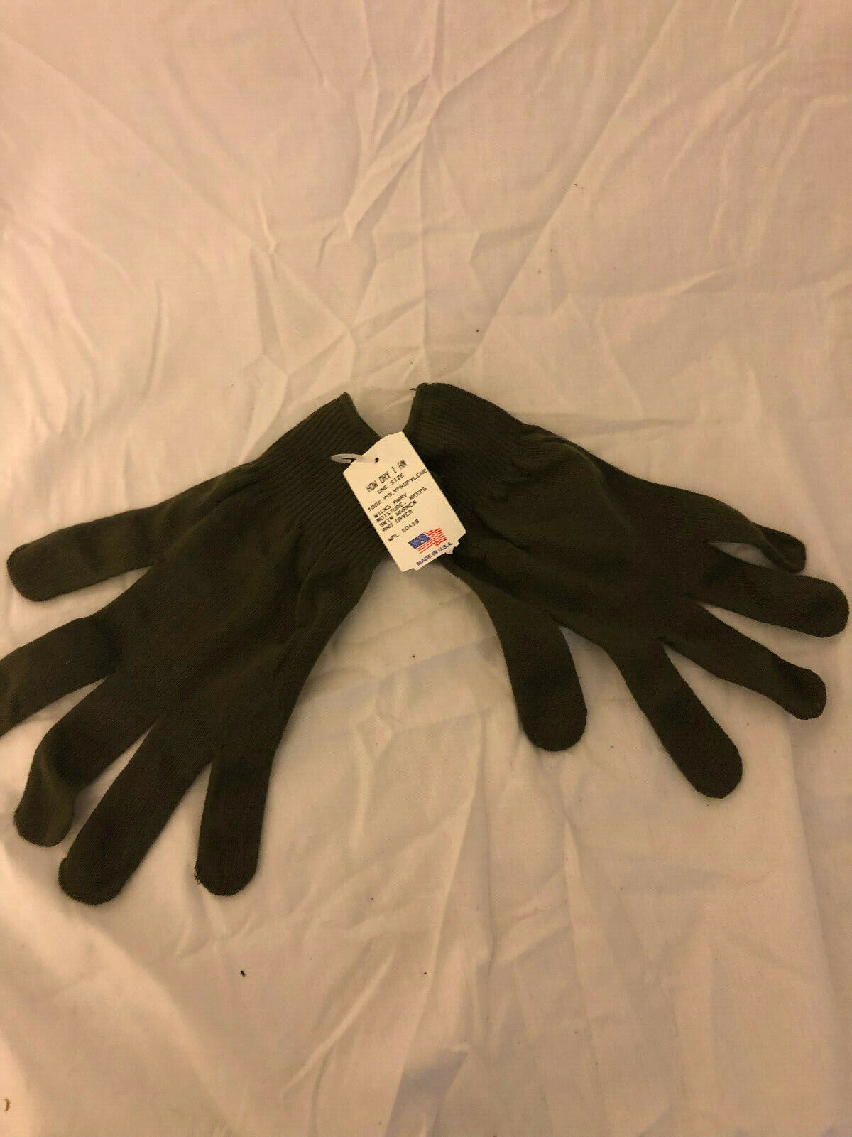 NWT&#39;s MILITARY OD GREEN ONE SIZE FITS ALL POLYPROPYLENE MOISTURE WICKING... - $15.47
