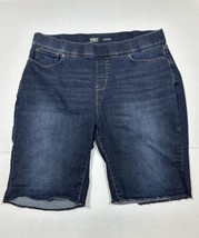 Signature Levis Totally Shaping Bermuda Pull On Shorts Women 40 (39x10) ... - $13.39