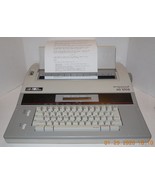Smith Corona Spell Right Dictionary XD 5700 Memory Typewriter with Cover - £113.42 GBP