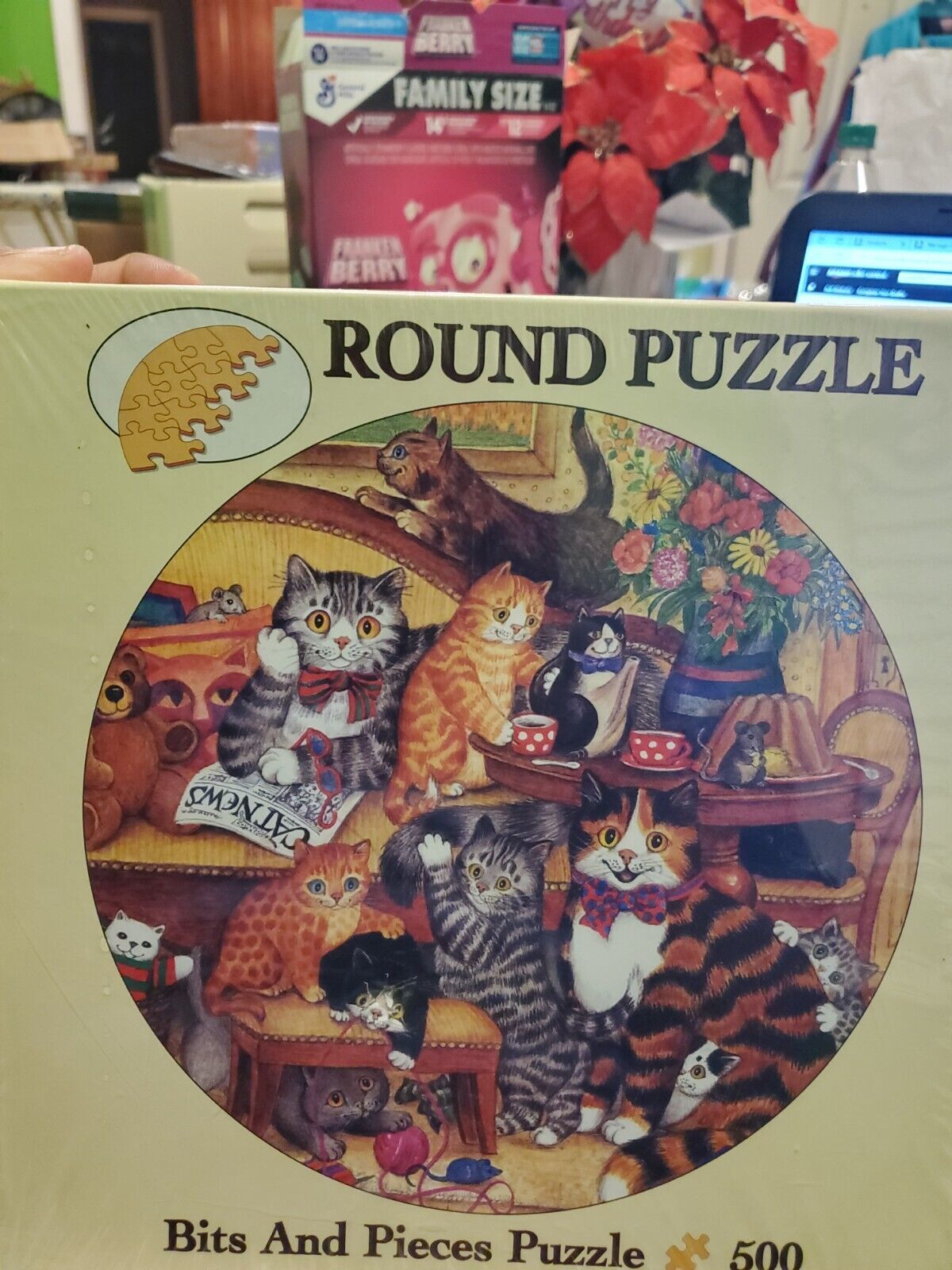 Primary image for BITS & PIECES  500 Piece Puzzle ~ FAMILY HOUR ~ Cats ~ ROUND ~ #01-5354 SEALED