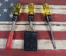 Vintage BUCK BROS. 5/8&quot;, 2&quot; Wide Cut No. 100 Woodworking Chisel Set Made... - $29.52