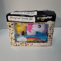 Emojination 3-Piece Magical Smile Toothbrush and Unicorn Holder Set (R-L) - £3.92 GBP