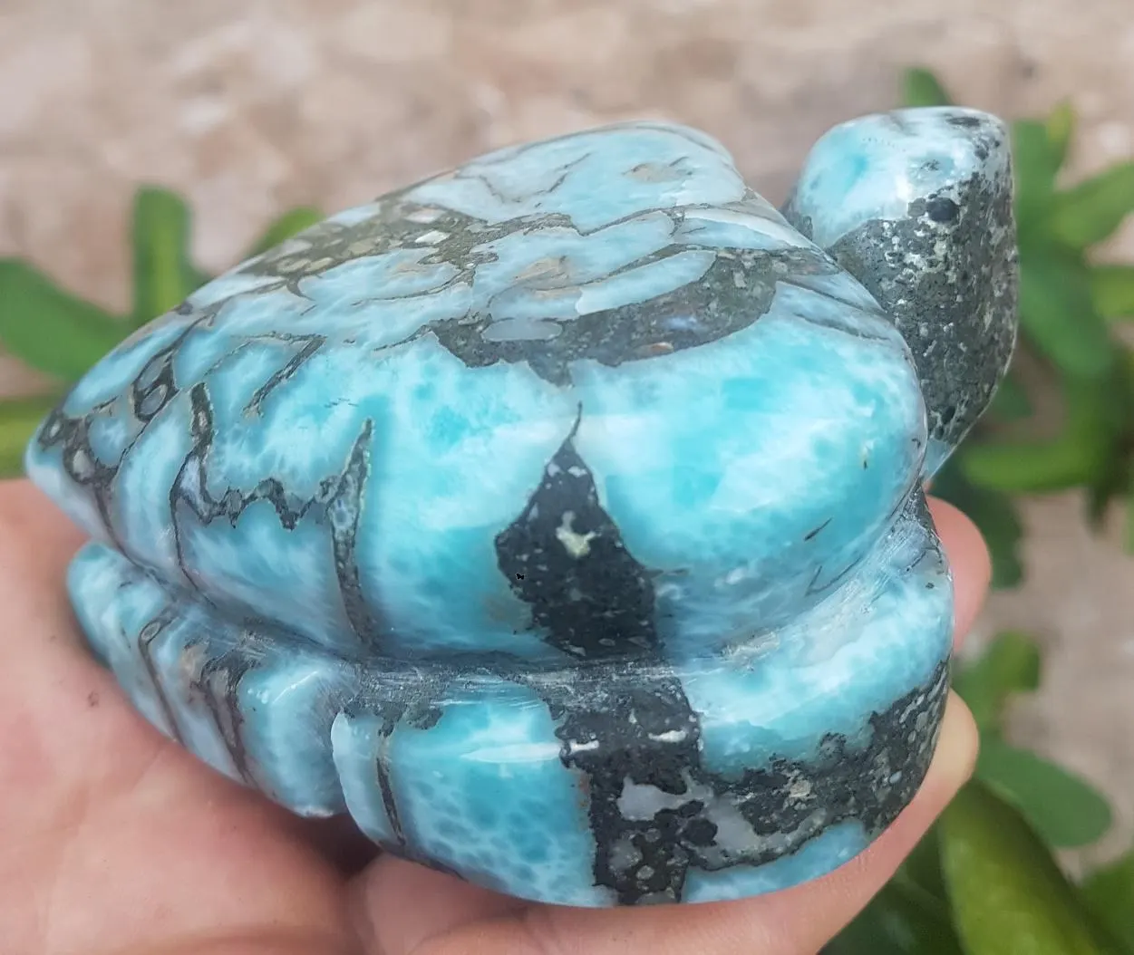 BIGGEST LARIMAR  handcarved Gemstone TURTLE for decoration 499 grams (cj-1) - €231,08 EUR BIGGEST LARIMAR  handcarved Gemstone TURTLE for decoration 499 grams (cj-1) - €231,08 EUR