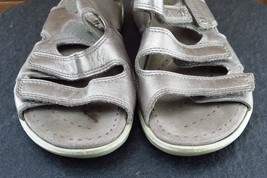 ECCO Sz 37 M Silver Sport Sandals Leather Women Sandals 21401317112018 - £15.55 GBP