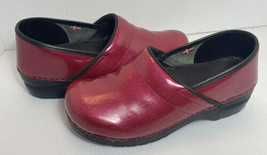 Sanita Professional Pearl Metallic Patent Pink Clogs sz 9/9.5 EU 40 shoes Danish - £32.13 GBP