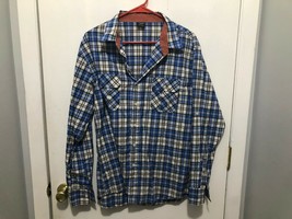 Vese Men&#39;s Button Down Plaid Shirt Long Sleeves Size Large - $5.93