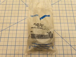 Ford D5UZ-4255-A Rear Inner Spindle Nut 2 Pack Factory Sealed - $557.91 MXN