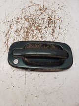 Passenger Door Handle Exterior Door Front Fits 00-06 SUBURBAN 1500 13631... - $629.57 MXN