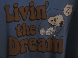 Nwt - P EAN Uts Snoopy &quot;Livin&#39; The Dream&quot; Short Sleeve Tee Size Adult Size M - £11.18 GBP