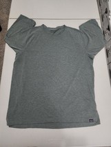 Patagonia Women Size XL Grey 3/4 Sleeve Shirt - $18.00