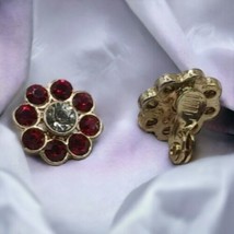 Vintage Red and Clear Rhinestone Flower goldtone clip on earrings, - £19.92 GBP