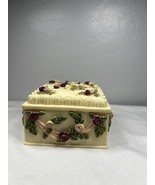 Vintage 90s Dezine Square Trinket Box Hand Painted Roses Gold Ribbon - $446.21 MXN