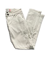 Cabi Slim Boyfriend Jeans Cream Embroidered Floral Style 5490 Size 2 - $47.85 CAD