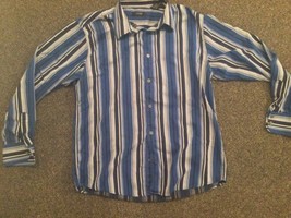 Cezani Men’s Button Down Shirt, Size L - $11.40