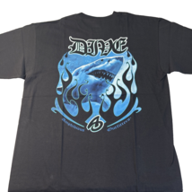 Amphibious Outfitters Mens Black Shirt XL Shark Blue Flames Vintage Shor... - $526.72 MXN