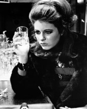 Valley of the Dolls Featuring Patty Duke 16x20 Poster - £15.92 GBP