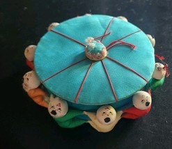 Vintage Satin Trinket Box Round Oriental People Holding Hands Round the ... - $279.41 MXN