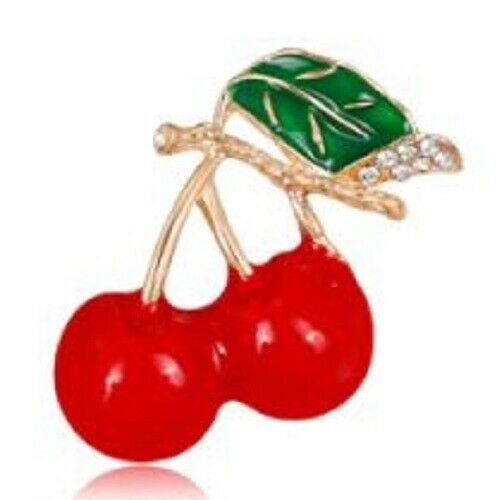 Stunning Diamonte Gold Plated Vintage Look Red Cherry Christmas Brooch Cake PIN - £10.69 GBP