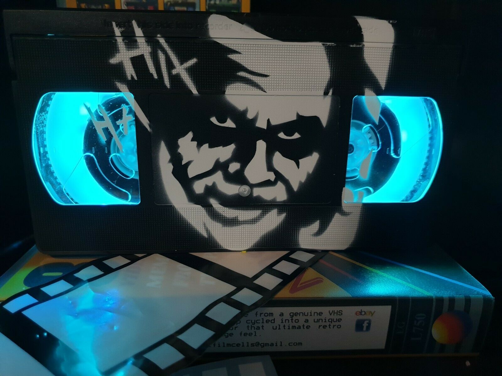 Retro VHS Lamp,Creepshow 2,Night Light!Amazing Gift Idea For Any Movie Fan. Item image 9