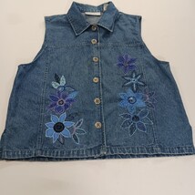 Draper’s & Damon’s RN#81492 Women’s PL Blue Embroidery Floral Cotton Denim Vest image 15