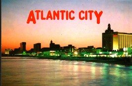 Atlantic City, New Jersey - 14 Views and casino Guide Map - $7.95